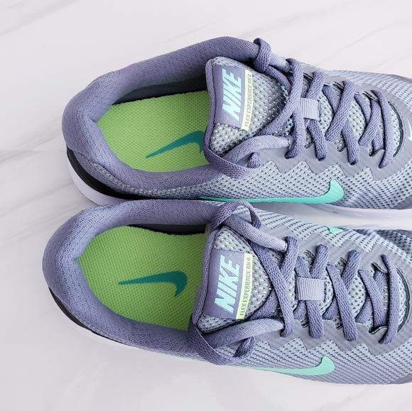 Nike Flex Experience RN 4 Wide Running Gray Shoes - Picture 8 of 14